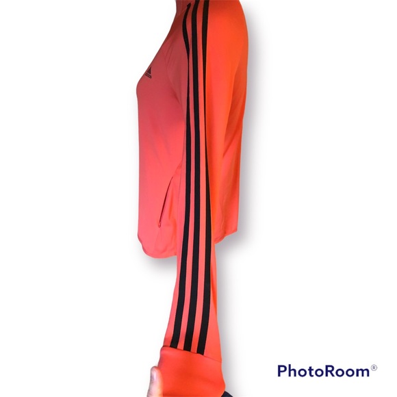 *ADIDAS* active top - Picture 2 of 6